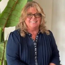 Deborah McKnight